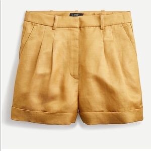 Shiny gold high waist satin-faced linen shorts